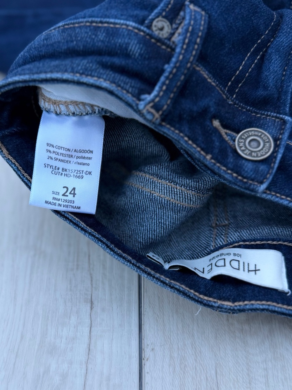 Hidden Jeans Straight Leg Deep Indigo Raw Hem High Rise 24 Baddie Y2K Minimalist - Picture 10 of 13